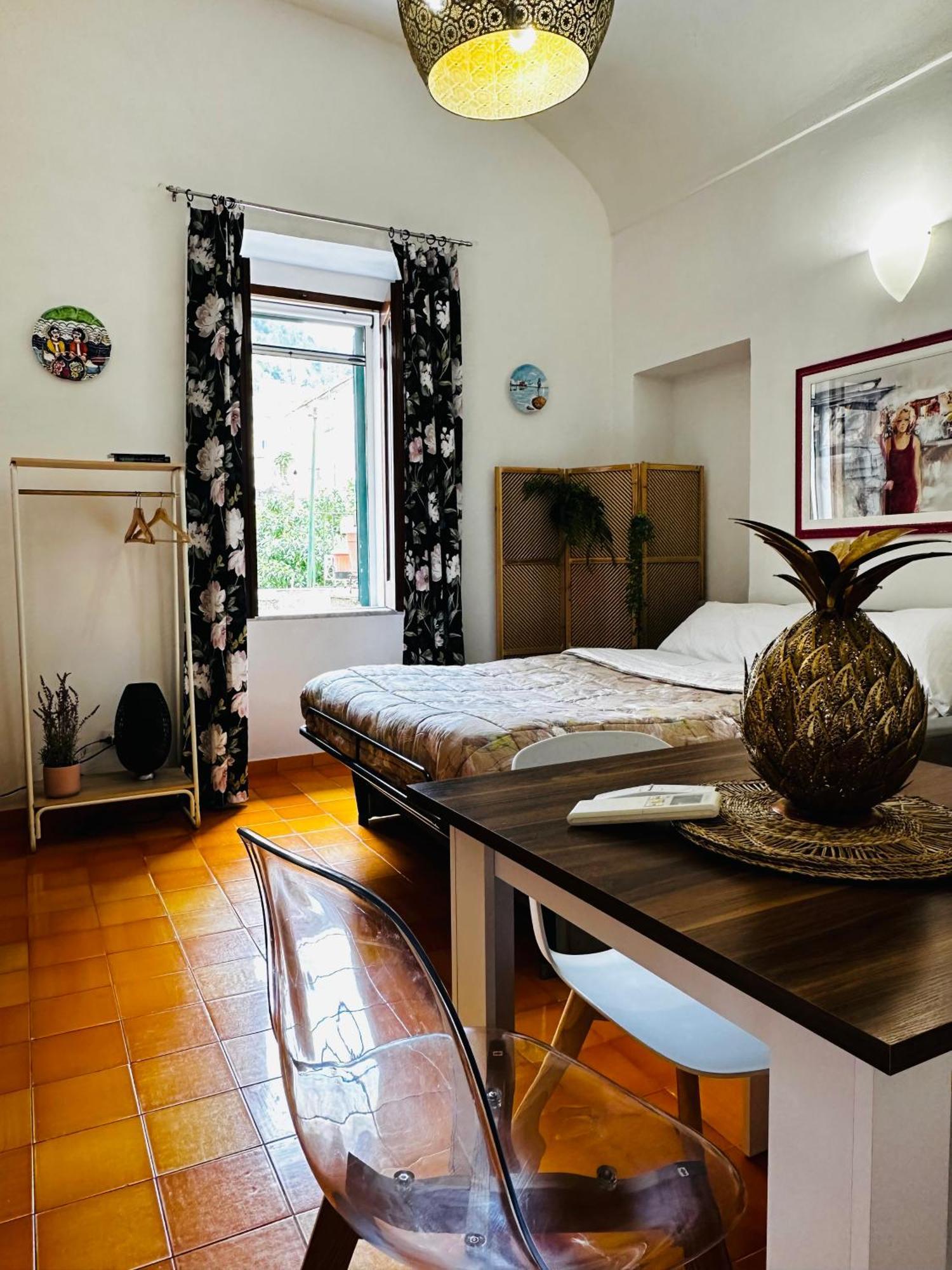 Ferienwohnung Casa Viggiano In The Heart Of Amalfi Exterior foto